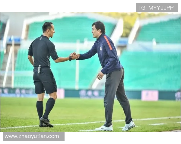 中国健将征战铁人三项世界杯，天气恶劣仍勇夺冠军